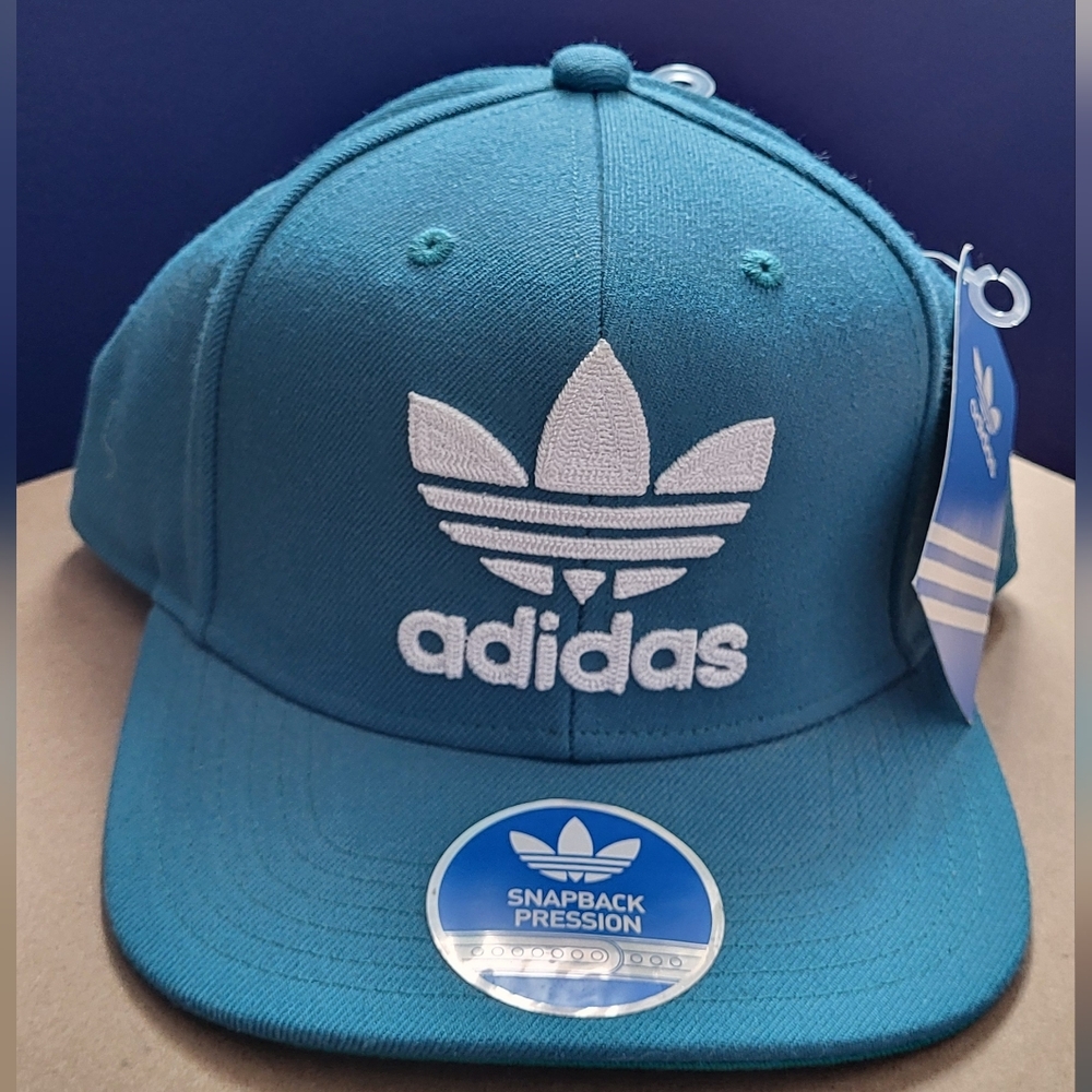 Adidas Adult Blue Snapback Cap NWT